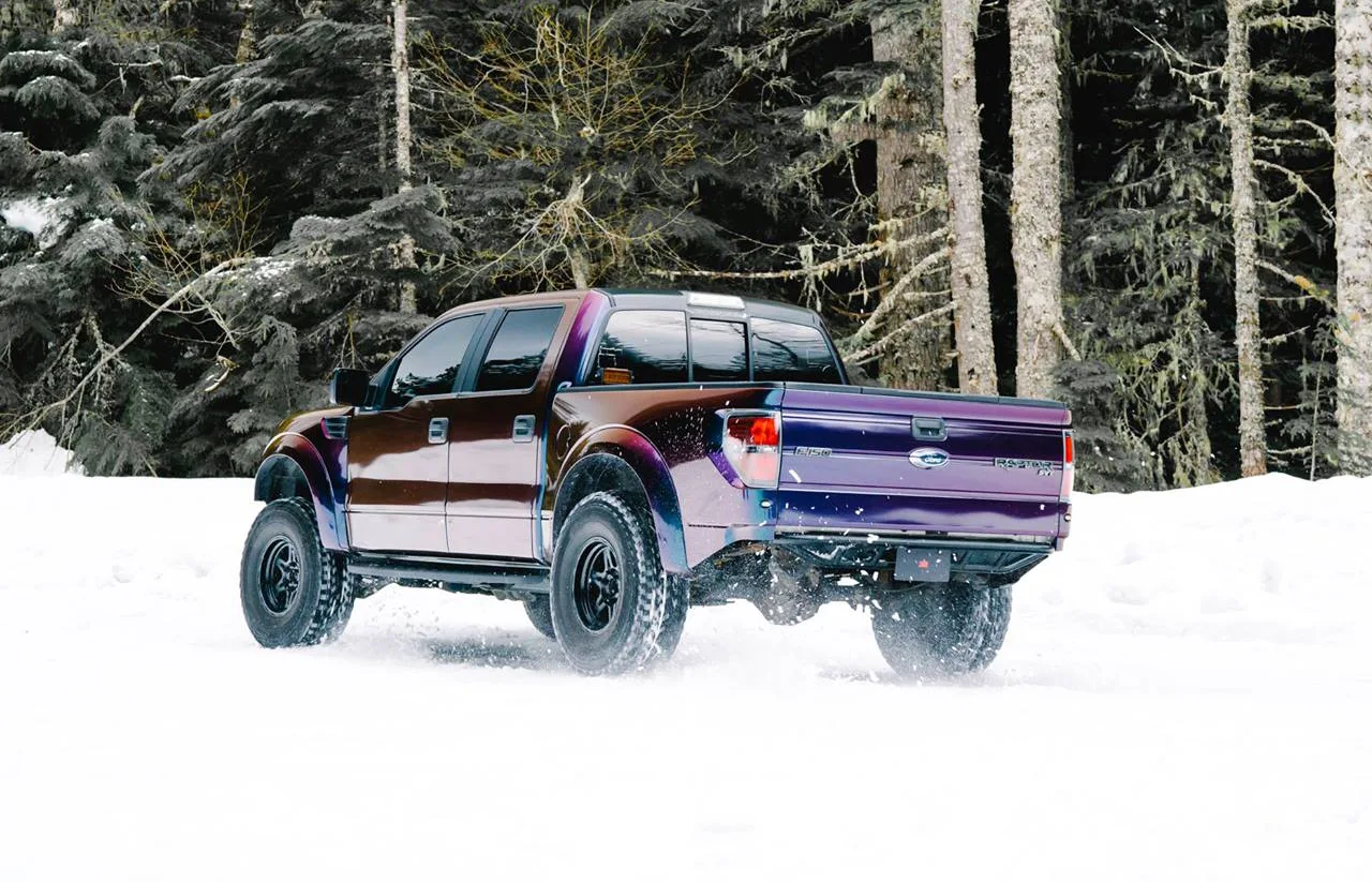 Ford Raptor - Car wrapping Gloss Flip Deep Space 3M